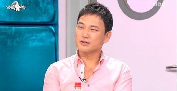 홍기훈, '경사스런 소식 알려 쏠리는 시선들...내달 웨딩마치
