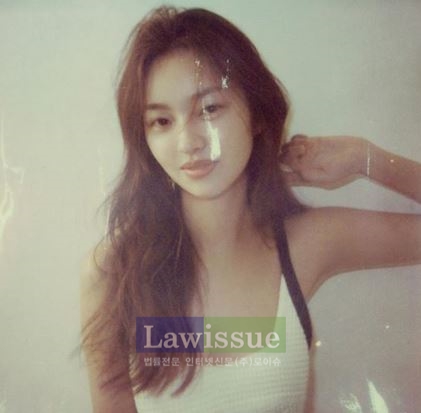 '몽환적 매력 속 돋보이는 입술'...최유화, 그저 감탄할 수 밖에