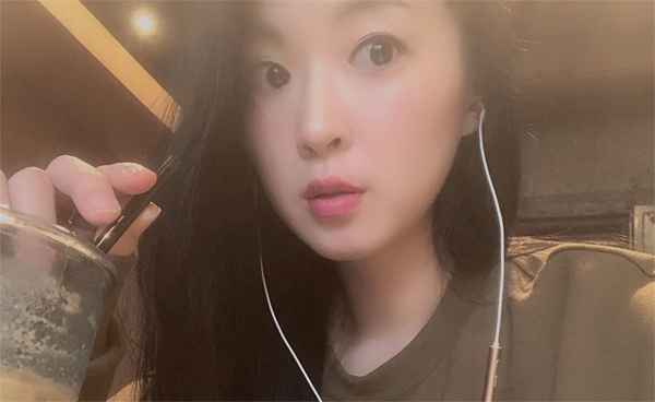 강한나, 무심결에 내뱉은 발언...뜻하지 않게 '잡음'