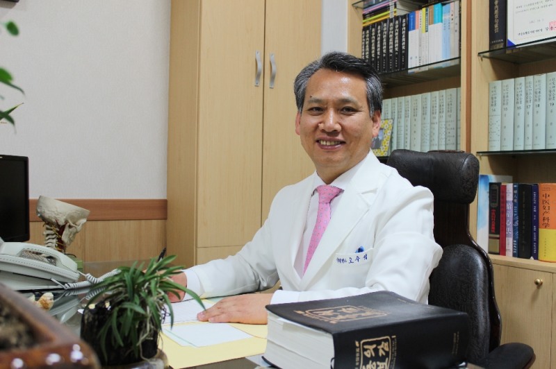 (사진=오수석 신임 한의학정책연구원장)