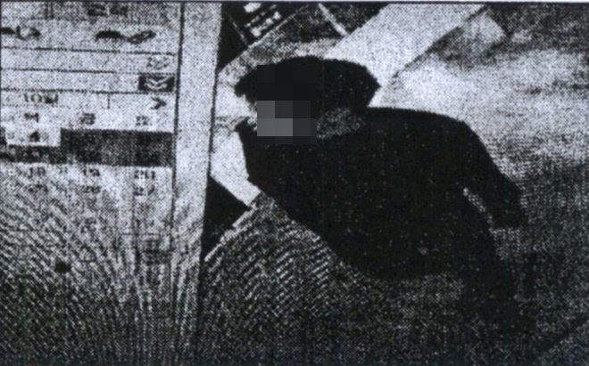 범행후 환복하고 도주하는 모습.(사진제공=부산지방경찰청)