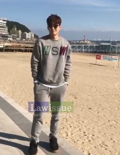 선글라스 낀 채 우월한 기럭지 뽐내...조정식, '화보같은 일상 속 모습'