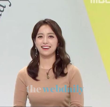 임현주 아나운서, 우아함 속 블링블링...'고혹美 그저 감탄만 나오는'