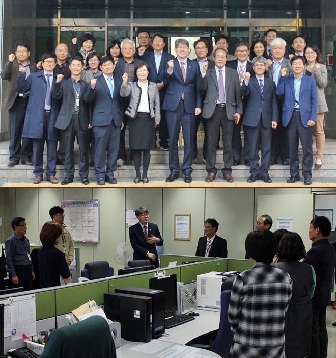 강신욱 통계청장이 직원들에게 당부의 말을 전하고 기념촬영을 하고 있다.(사진제공=동남지방통계청)