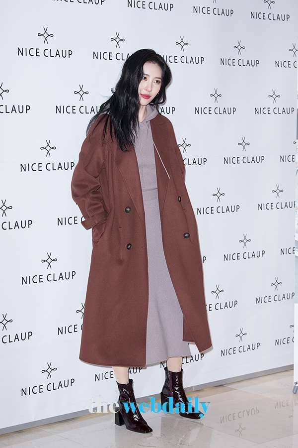 선미, '나이스크랍' 뮤즈 선미 팬사인회