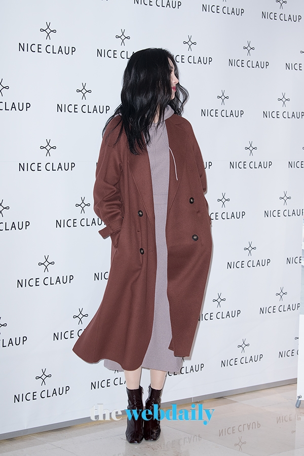 선미, '나이스크랍' 뮤즈 선미 팬사인회