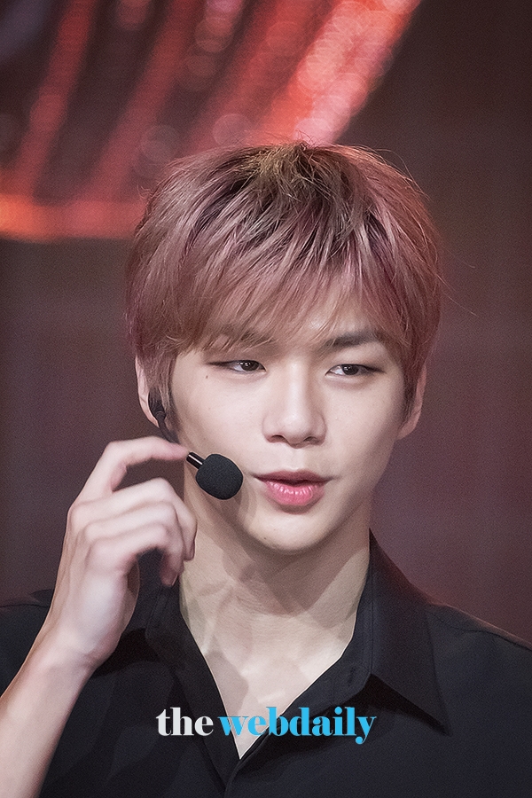 워너원(WannaOne) 강다니엘, MBC MUSIC '쇼챔피언' 현장공개