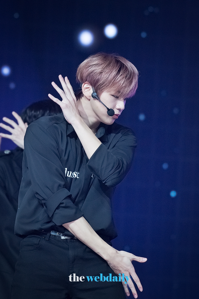 워너원(WannaOne) 강다니엘, MBC MUSIC '쇼챔피언' 현장공개