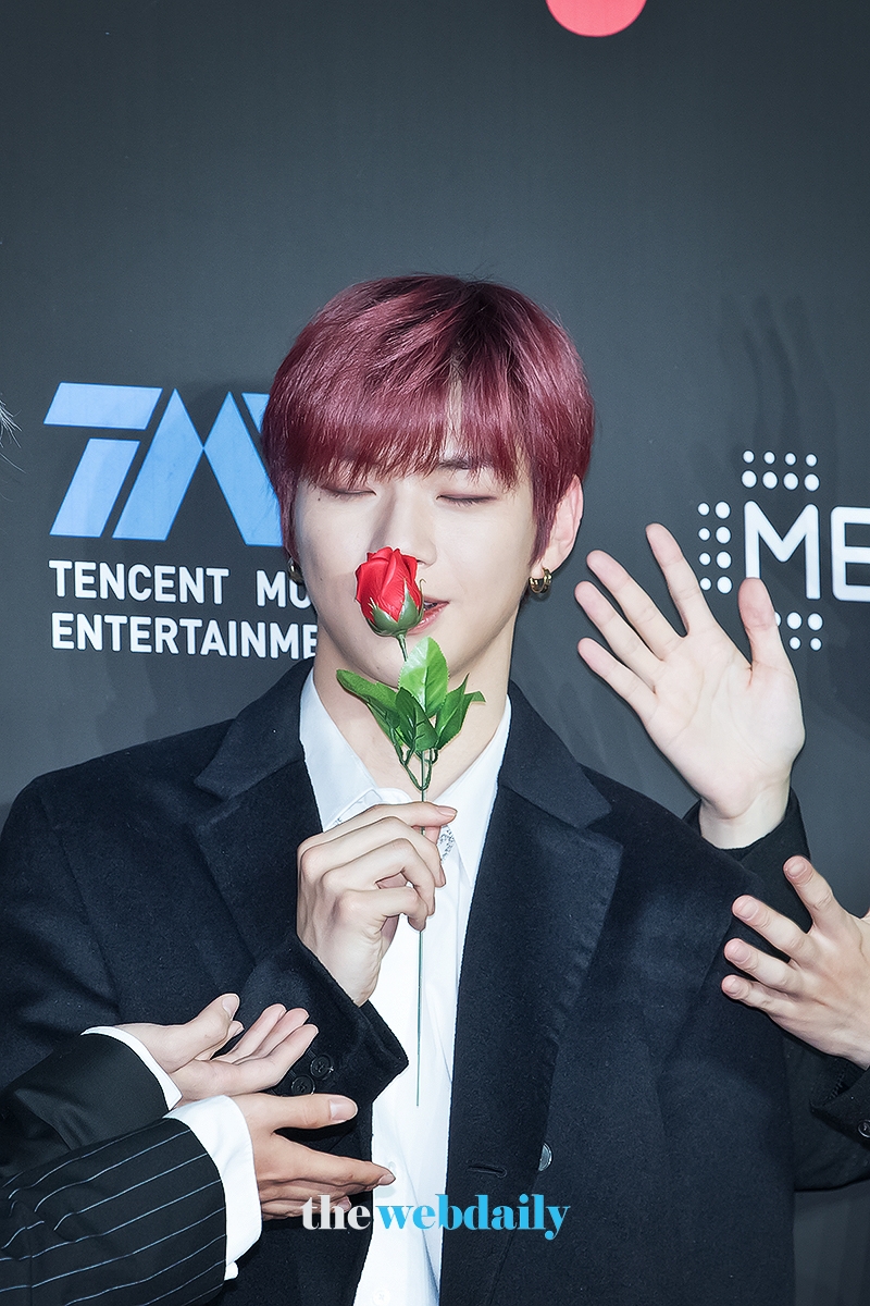 워너원(WannaOne) 강다니엘,‘2018 MAMA PREMIERE in KOREA’ 레드카펫 행사
