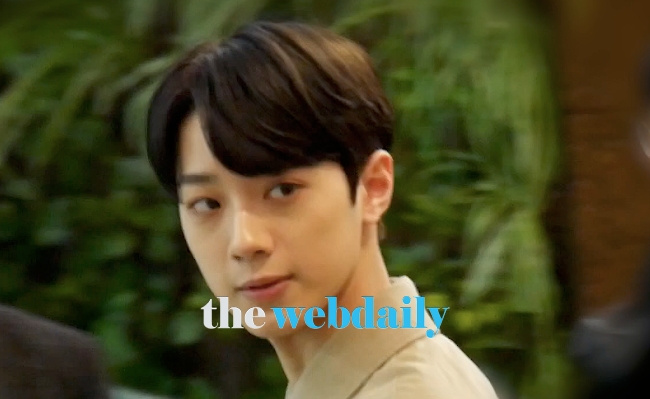 워너원(WannaOne) 라이관린, 김포국제공항 출국 현장