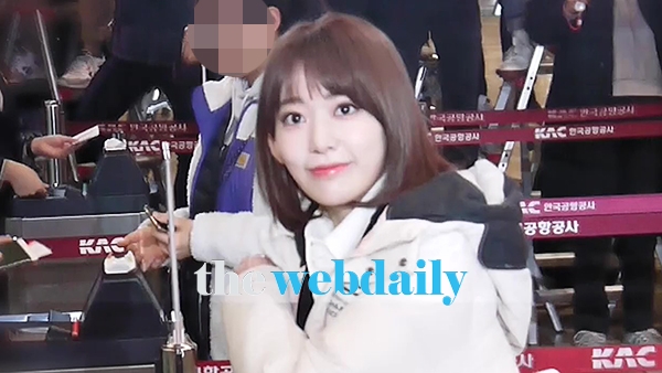 아이즈원(IZ*ONE), 김포국제공항 출국 현장