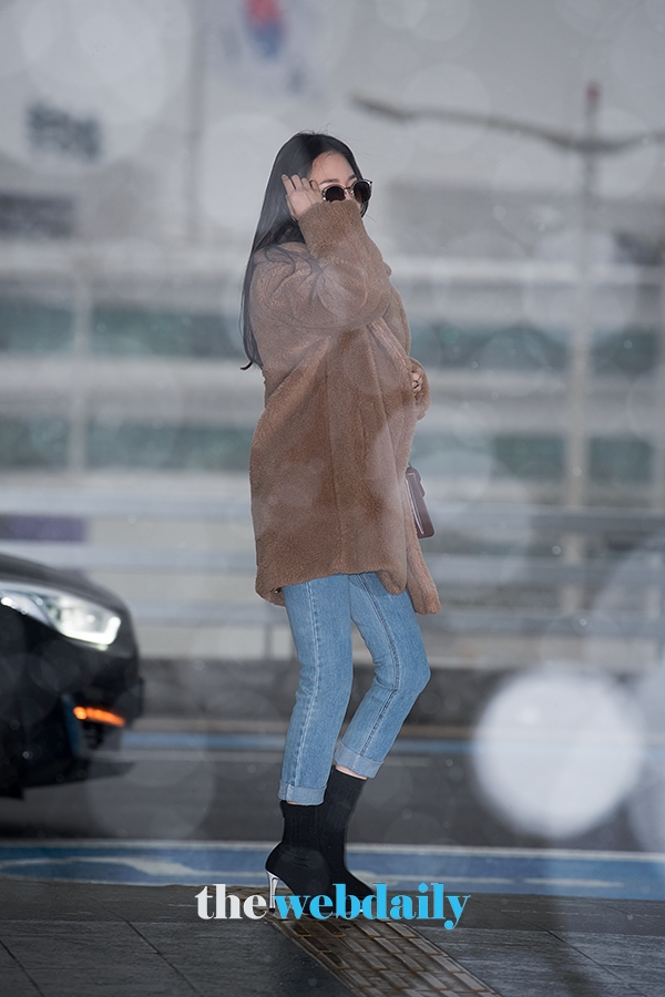 서현진, 인천국제공항 출국 현장