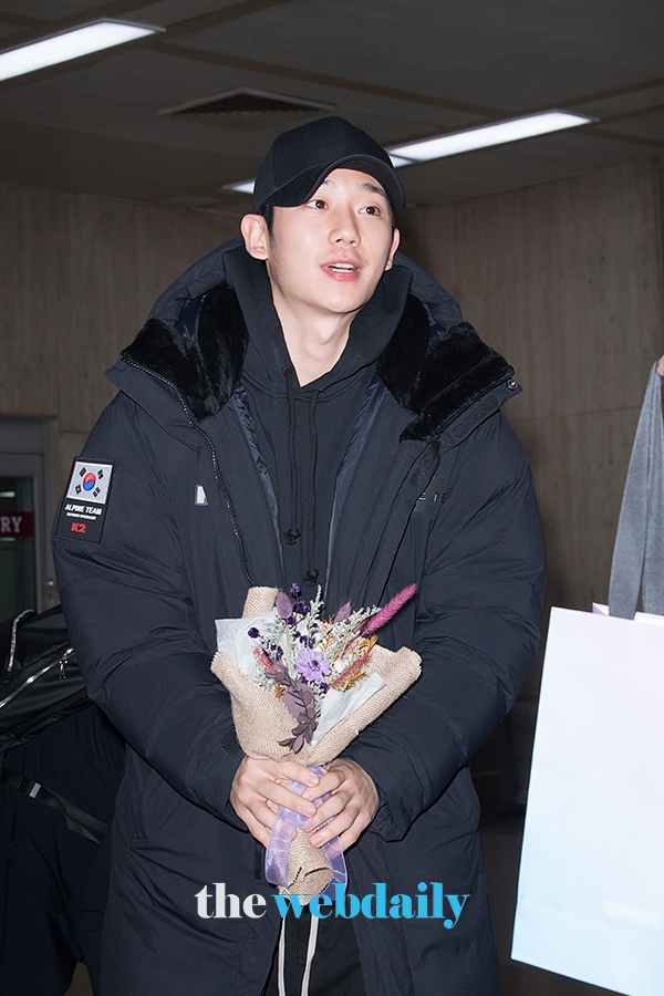 정해인, 김포국제공항 입국 현장