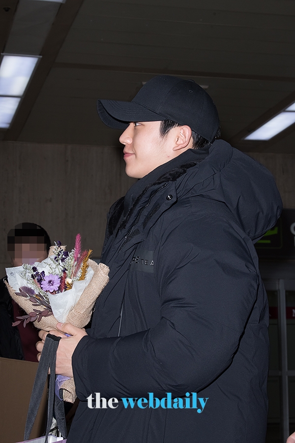 정해인, 김포국제공항 입국 현장