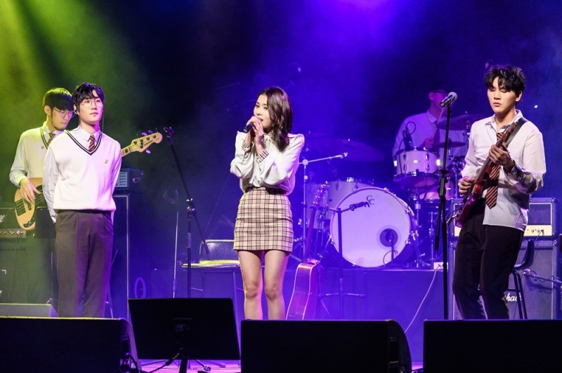 마틴스미스 단독공연, 위키미키 리나 깜짝 출연