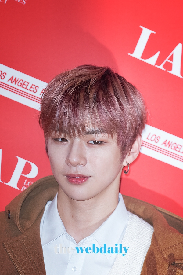 워너원 강다니엘, 'LAP' 팬사인회 현장