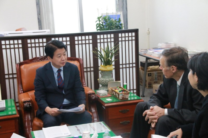 노웅래 의원, 로버트 앳킨슨 ITIF 회장 면담… 남북ICT 협력방안 논의