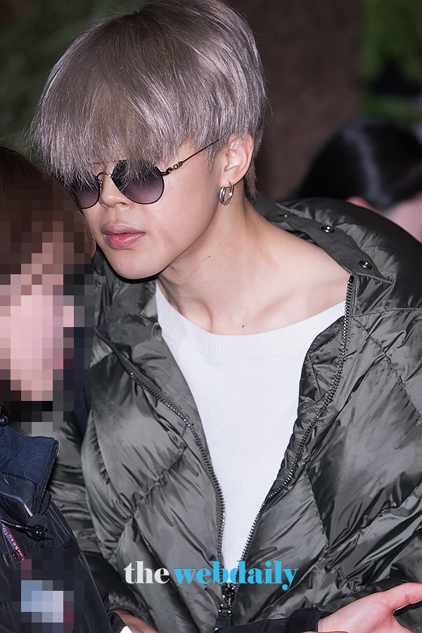 방탄소년단(BTS) 지민, 김포국제공항 출국 현장