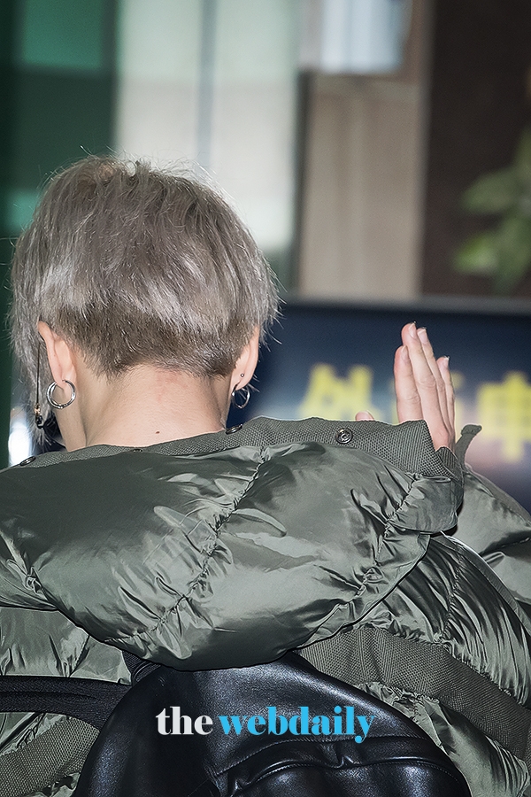 방탄소년단(BTS) 지민, 김포국제공항 출국 현장