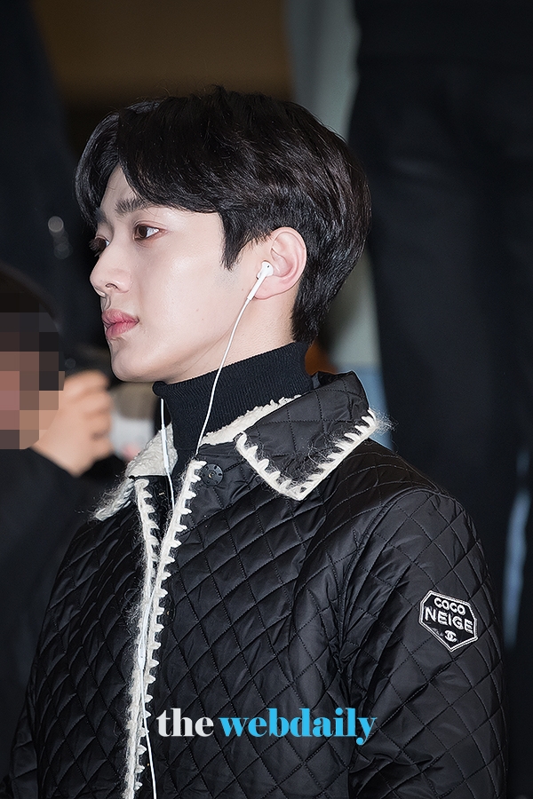 Wanna One (워너원) 라이관린, 김포국제공항 출국 현장