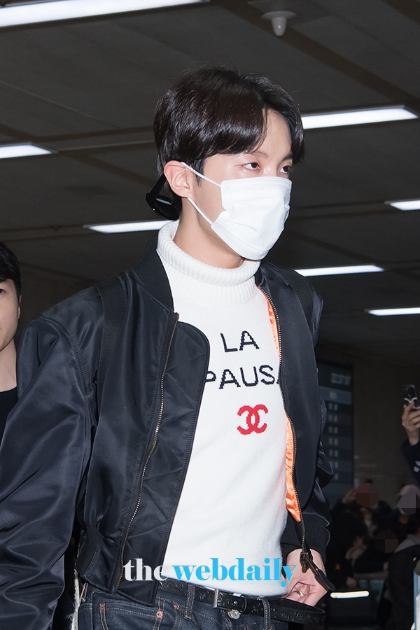 방탄소년단(BTS) 제이홉, 김포국제공항 입국 현장