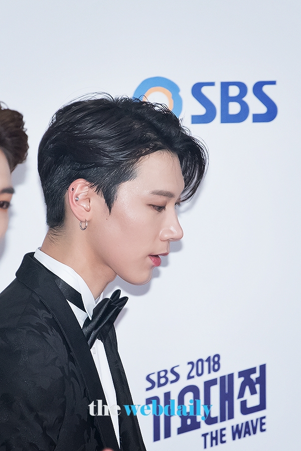 NCT(엔시티) 텐, '2018 sbs 가요대전' 포토월 행사 현장