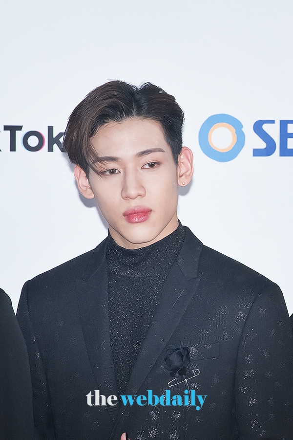 갓세븐(GOT7) 뱀뱀, '2018 sbs 가요대전' 포토월 행사