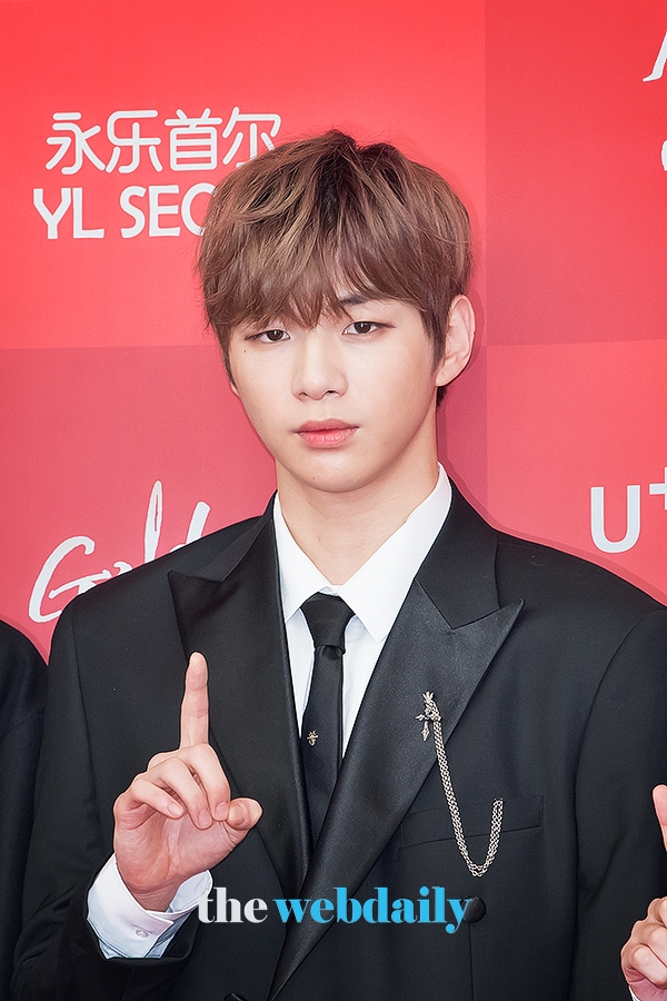 워너원(WannaOne) 강다니엘, 2019 골든디스크 어워즈 (음반 대상) 레드카펫 행사
