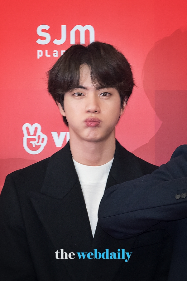방탄소년단(BTS) 진, 2019 골든디스크 어워즈 (음반부분) 레드카펫 행사