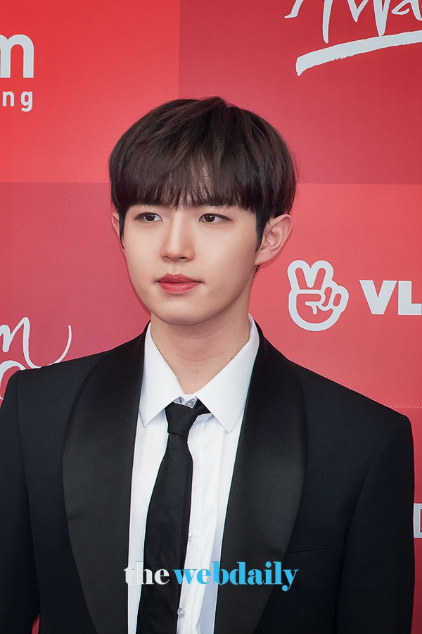 워너원(WannaOne) 김재환, 2019 골든디스크 어워즈 (음반부분) 레드카펫 행사