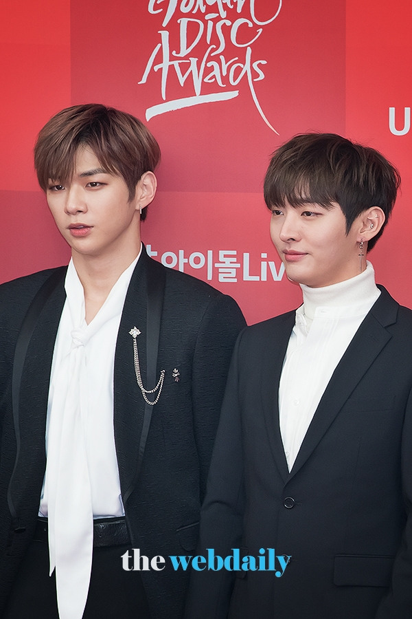 워너원(WannaOne) 강다니엘-윤지성, 2019 골든디스크 어워즈 (음반부분) 레드카펫 행사