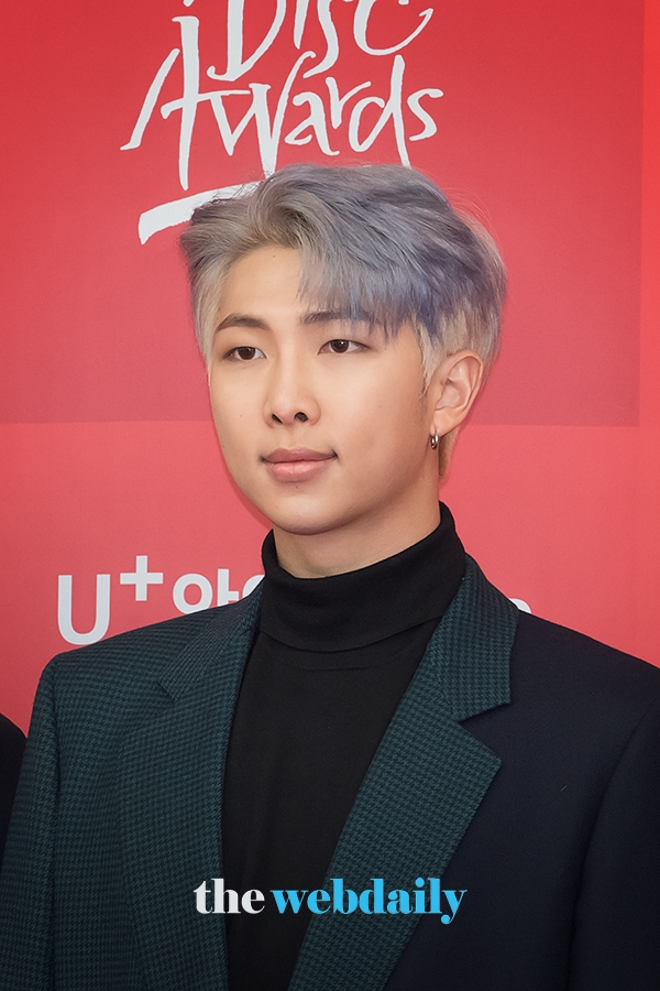 방탄소년단(BTS) RM, 2019 골든디스크 어워즈 (음반부분) 레드카펫 행사