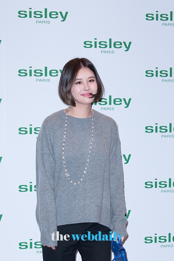 박은지, 시슬리 신제품 런칭행사
