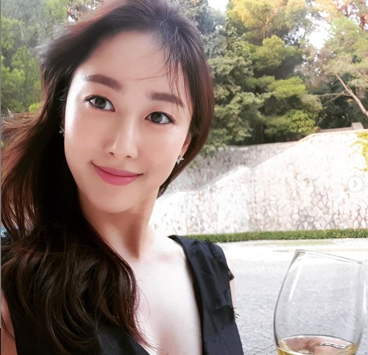 '왜그래 풍상씨' 전혜빈, 동안 무결점 미모 돋보여...일상이 화보