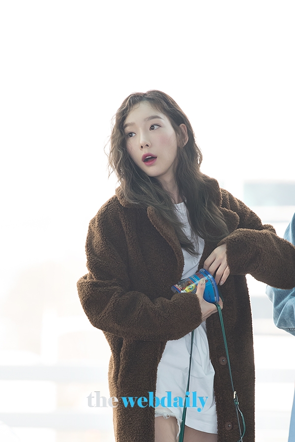소녀시대 태연, 인천국제공항 출국 현장