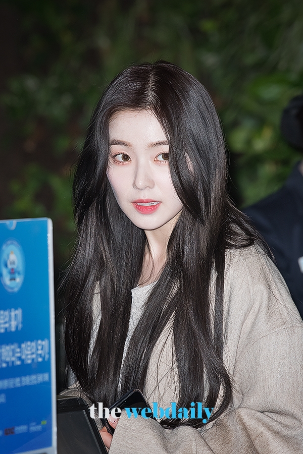 레드벨벳 아이린, 김포국제공항 출국 현장