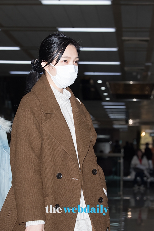 레드벨벳(RedVelvet) 조이, 김포국제공항 입국 현장