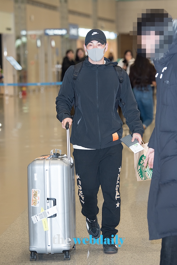 뉴이스트W 강동호, 인천국제공항 입국 현장