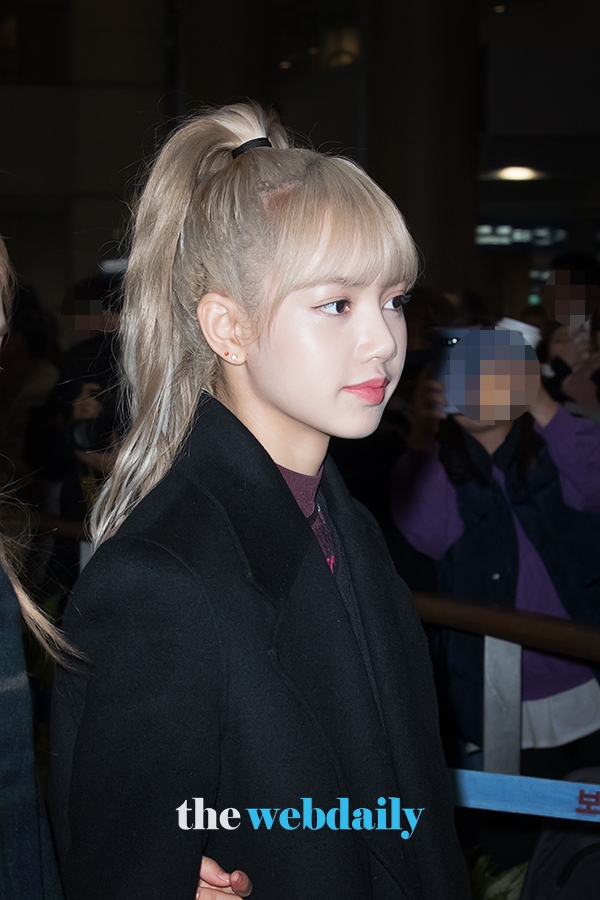 BLACKPINK(블랙핑크) 리사, 인천국제공항 입국 현장