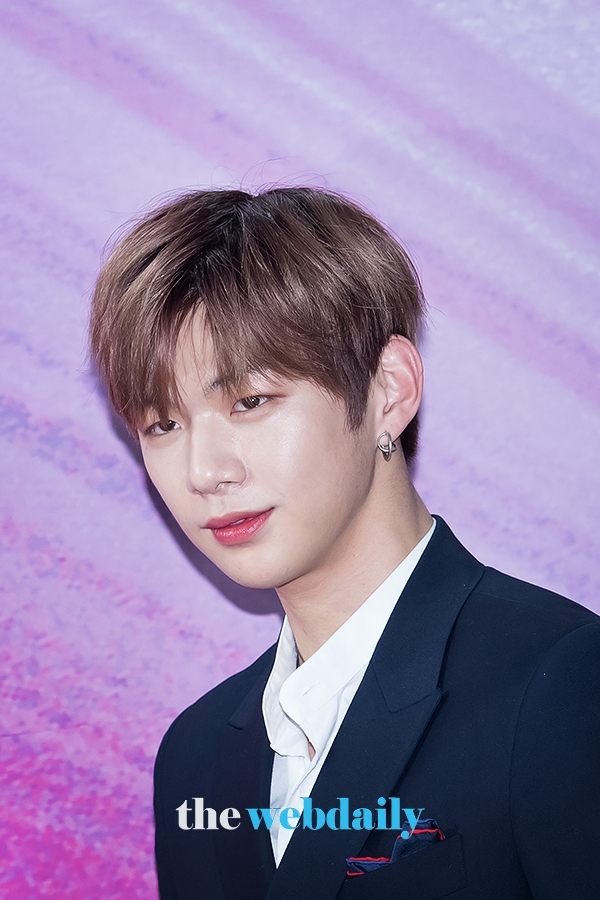 워너원(WannaOne) 강다니엘, ‘서울가요대상’레드카펫 행사