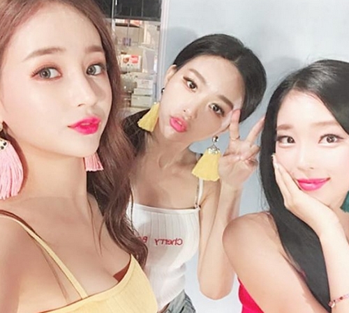 출처 : 에스엔에스 화면