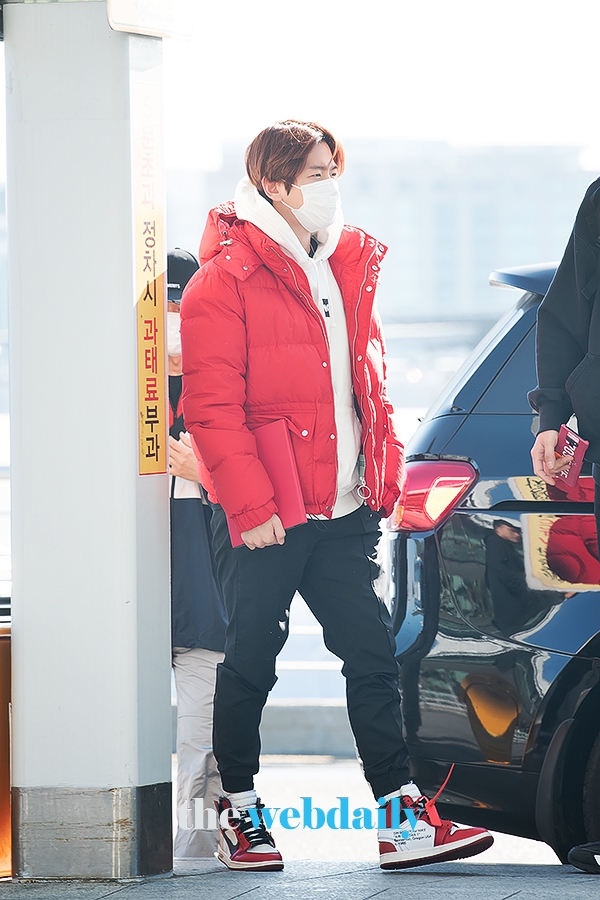 엑소(EXO) 백현, 인천국제공항 출국 현장