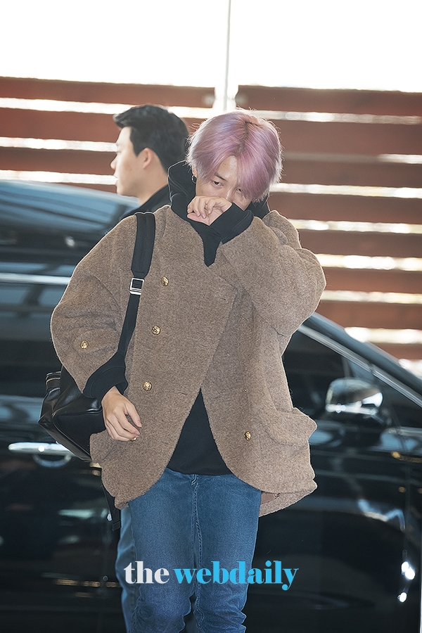 방탄소년단(BTS) 지민, 김포국제공항 출국 현장