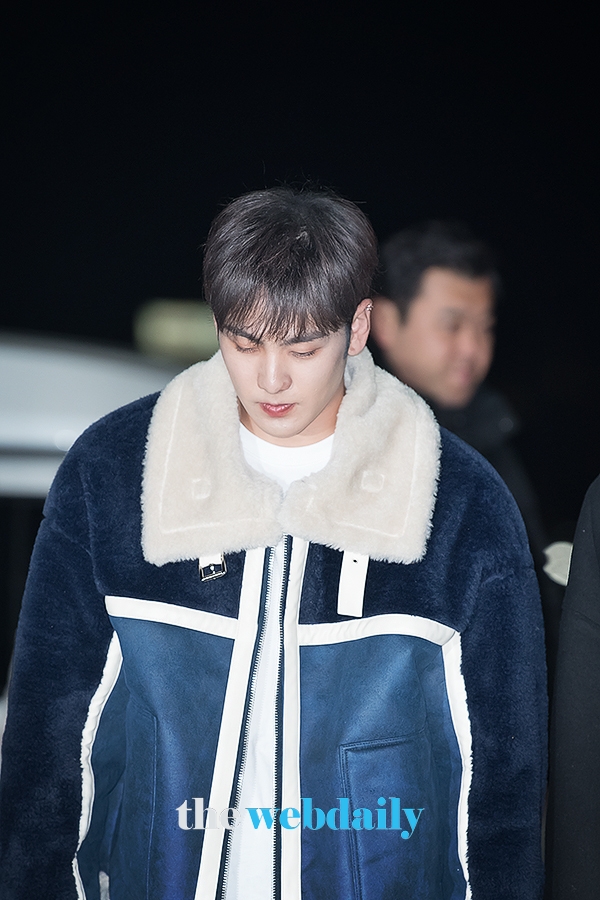 뉴이스트W 강동호, 인천국제공항 출국 현장