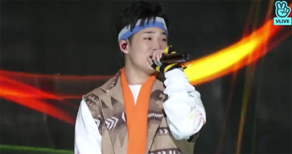 출처 :브이라이브