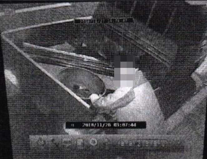 피의자 범행모습.(사진제공=부산지방경찰청)