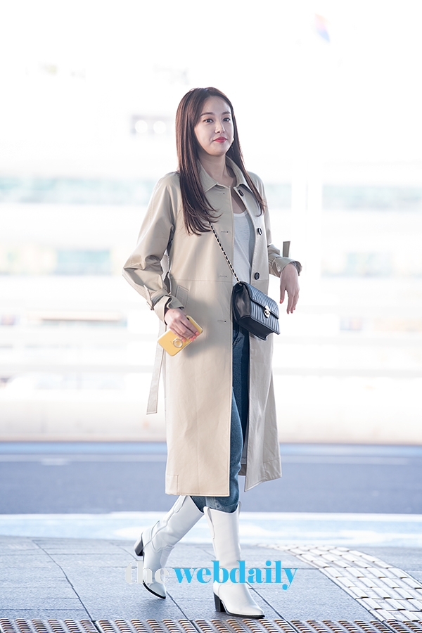 이주연, 인천국제공항 출국 현장