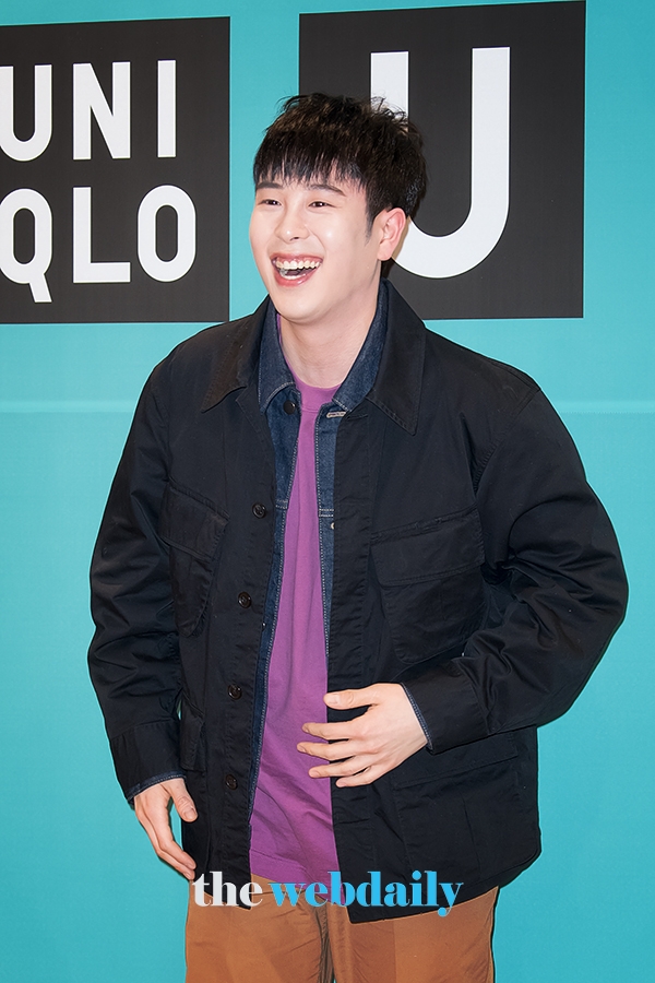 블락비 피오, '유니클로 U' 2019 SS 컬렉션 런칭 기념 포토월 행사