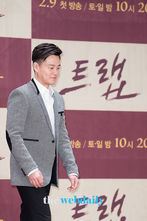 이서진, OCN 드라마 ‘트랩’ 제작발표회 행사 현장