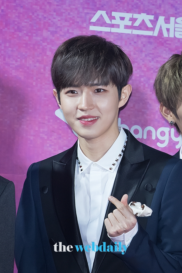 워너원(WannaOne) 김재환, ‘서울가요대상’레드카펫 행사